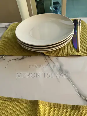 IKEA 4 PCS White Plates /24cm