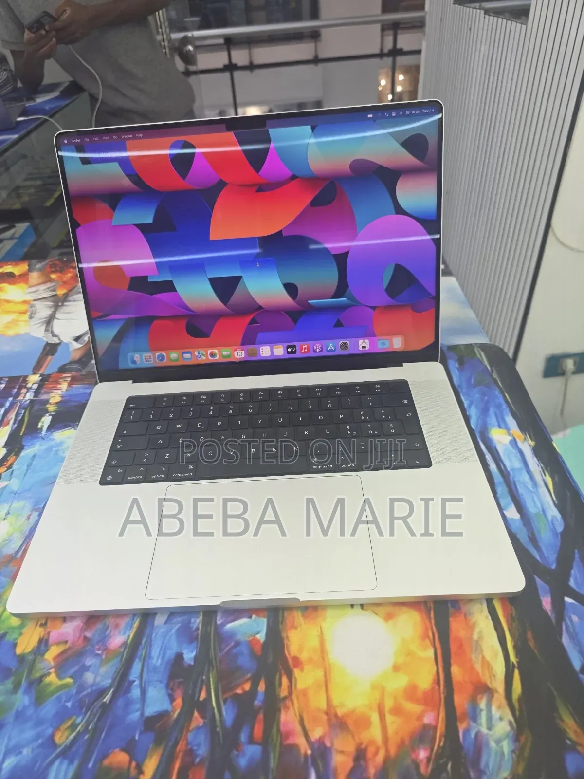 New Laptop Apple MacBook Pro 2021 M1 16GB Apple M1 Pro SSD 1T