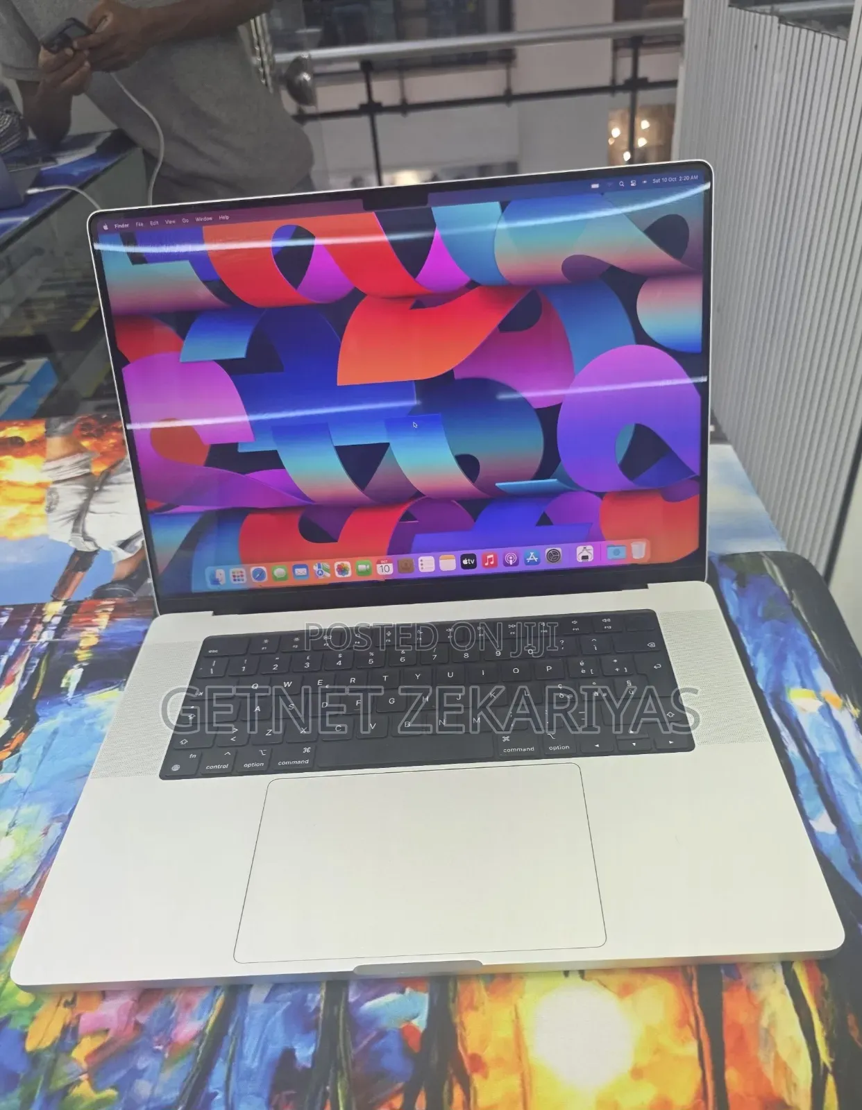 New Laptop Apple MacBook Pro 2021 M1 16GB Apple M1 Pro SSD 1T