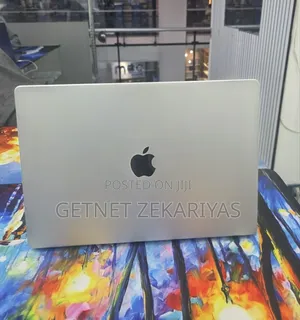 New Laptop Apple MacBook Pro 2021 M1 16GB Apple M1 Pro SSD 1T