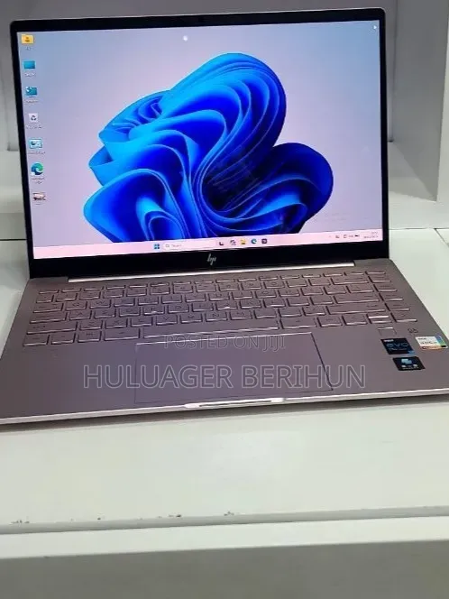 New Laptop HP Pavilion 14 16GB Intel Core i7 SSD 1T