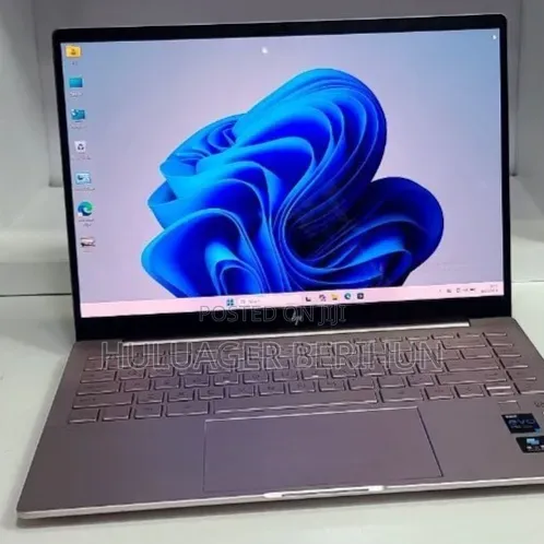New Laptop HP Pavilion 14 16GB Intel Core i7 SSD 1T