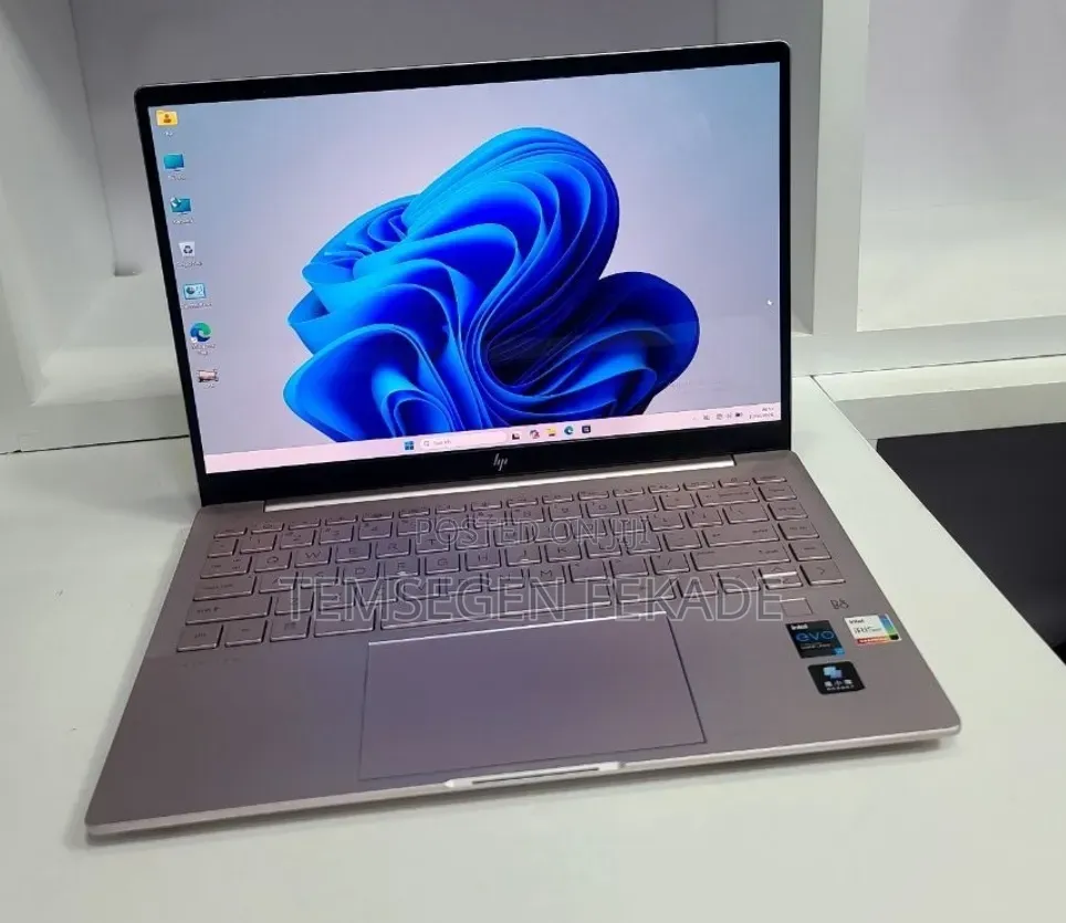 New Laptop HP Pavilion 14 16GB Intel Core i7 SSD 1T
