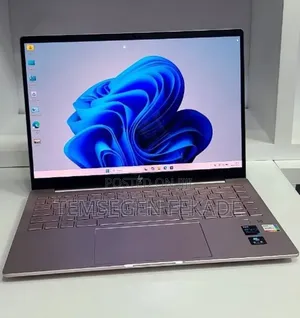 New Laptop HP Pavilion 14 16GB Intel Core i7 SSD 1T