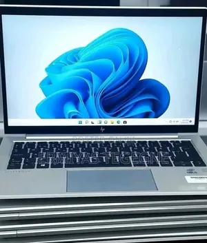 New Laptop Dell XPS 15 16GB Intel Core Ultra 7 SSD 512GB