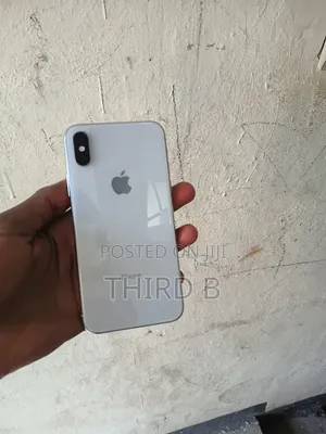 Apple iPhone X 64 GB White