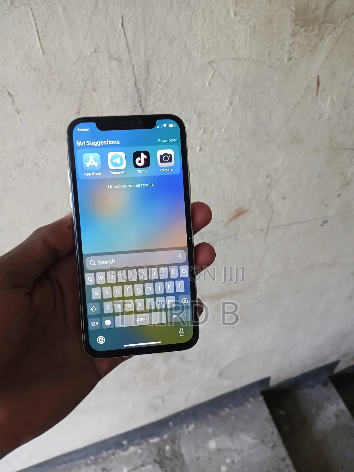 Apple iPhone X 64 GB White