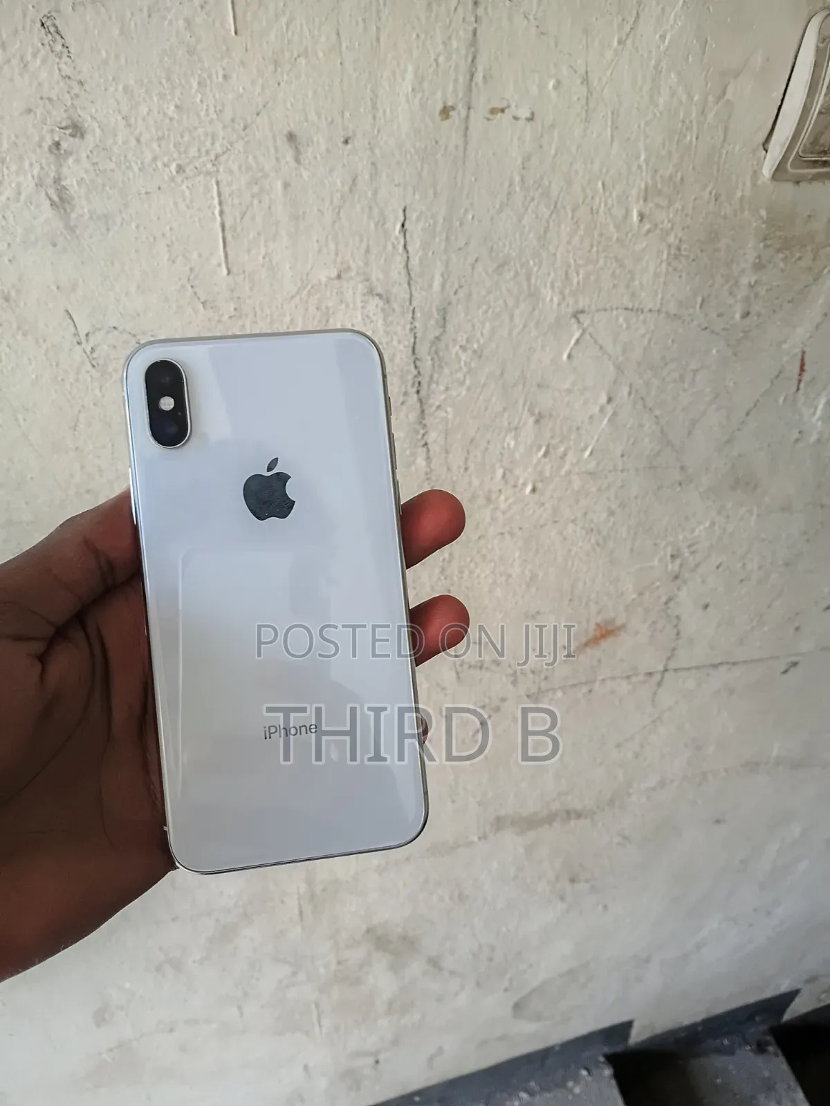 Apple iPhone X 64 GB White