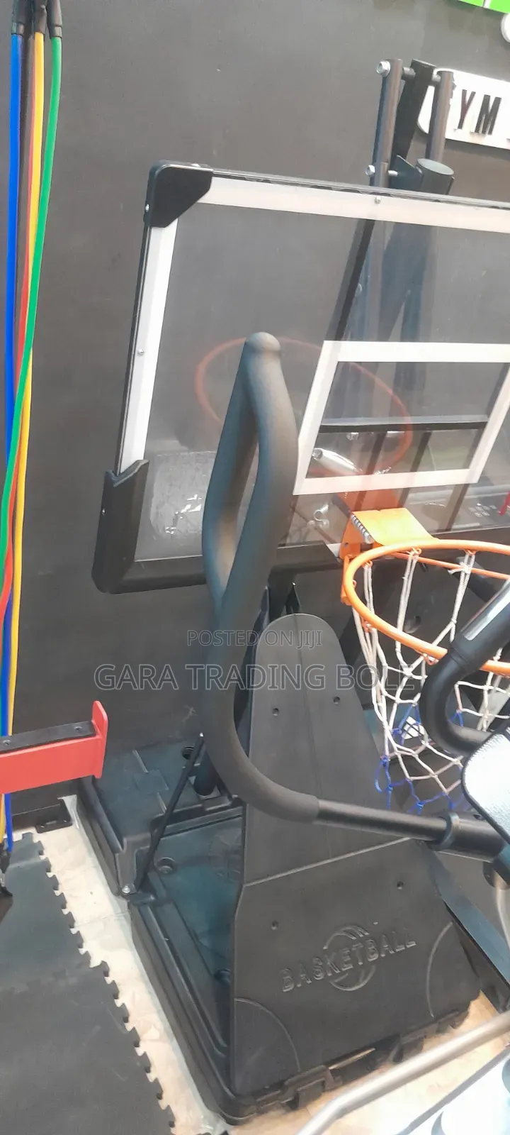 Hoop Basketball Stand