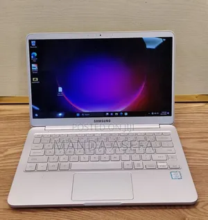 New Laptop Samsung 8GB Intel Core i7 SSD 256GB