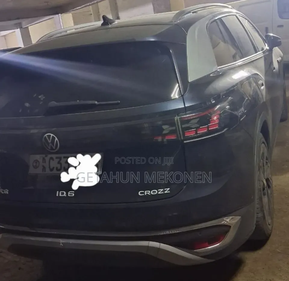 Volkswagen ID.6 2023