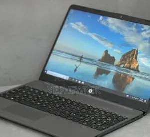 New Laptop HP Pavilion 15 8GB Intel Core i7 HDD 128GB