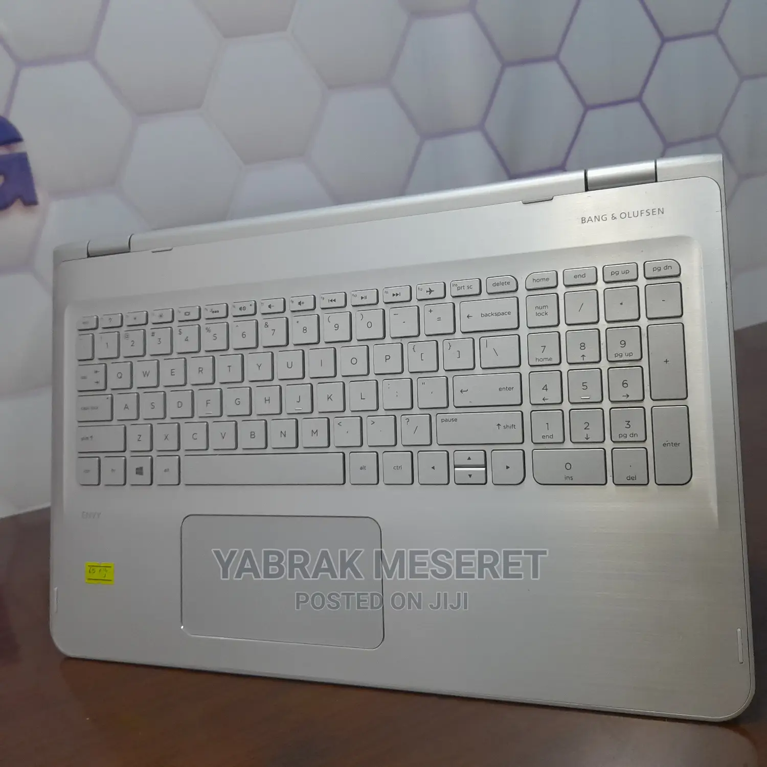 New Laptop HP Envy X360 8GB Intel Core I5 HDD 1T