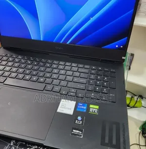 New Laptop HP 16GB Intel Core i7 SSD 512GB