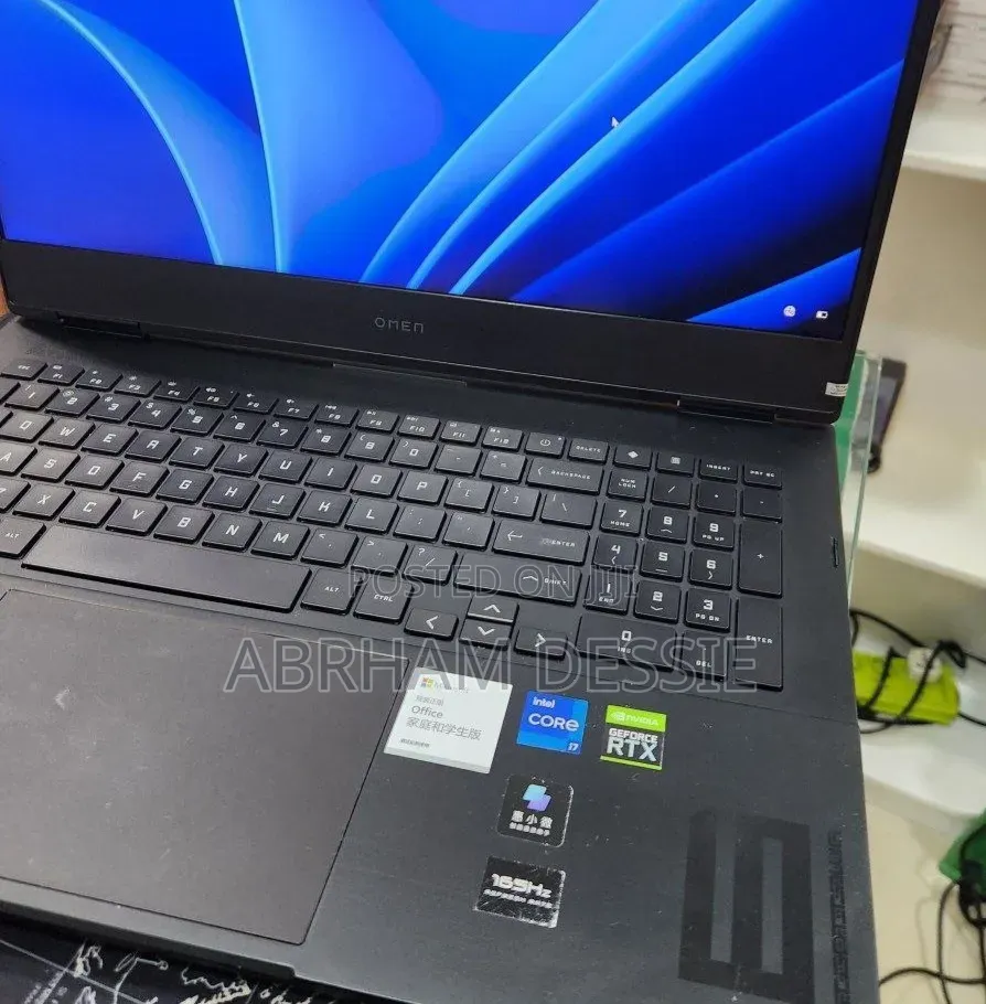 New Laptop HP 16GB Intel Core i7 SSD 512GB