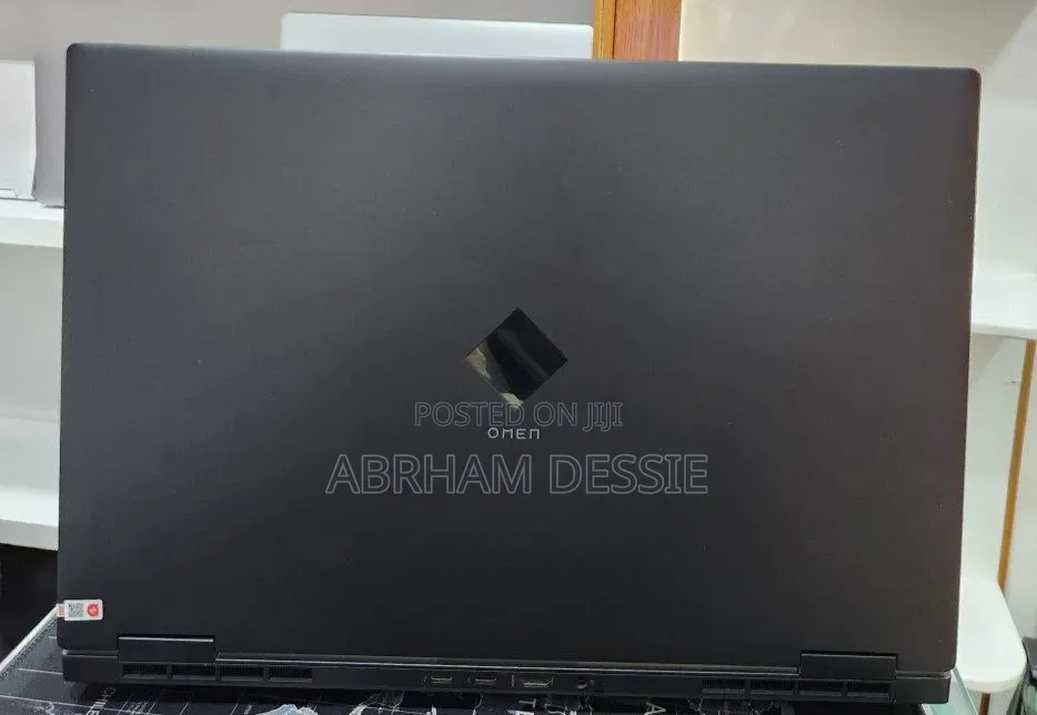 New Laptop HP 16GB Intel Core i7 SSD 512GB