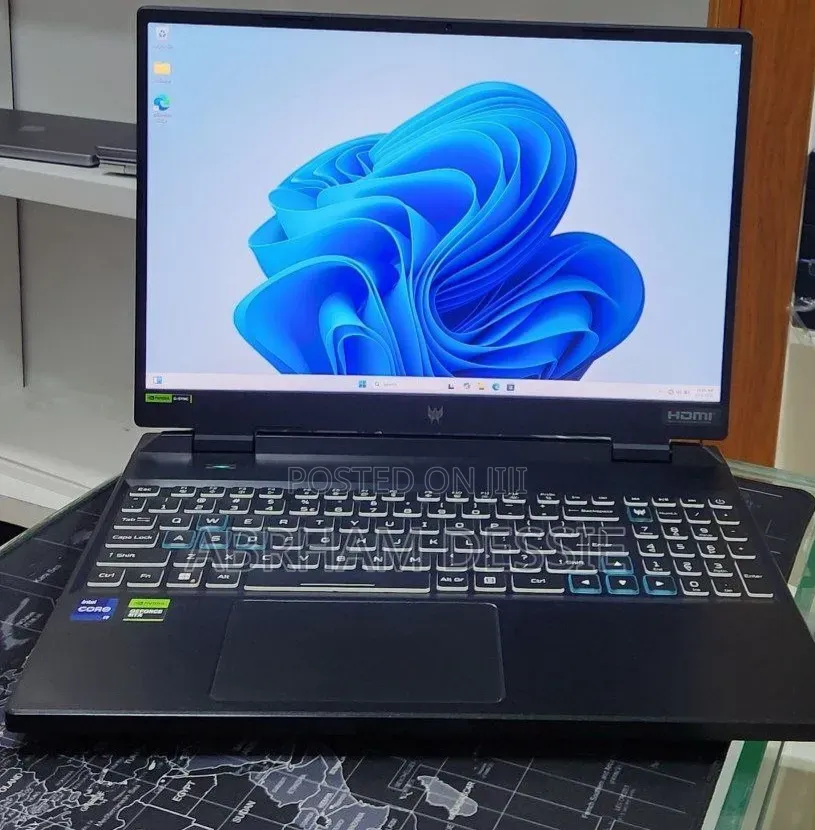 New Laptop Acer Predator Helios Neo 16 16GB Intel Core i9 SSD 1T