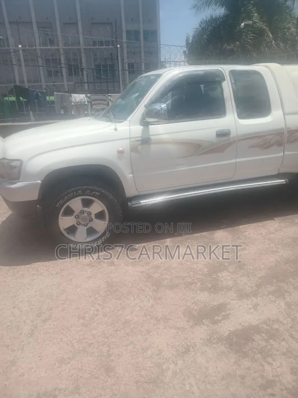 Toyota Hilux 2.5 Cab 2005 White