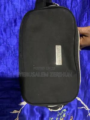 Nice Dolce & Gabbana Black Makeup and Toiletry Bag