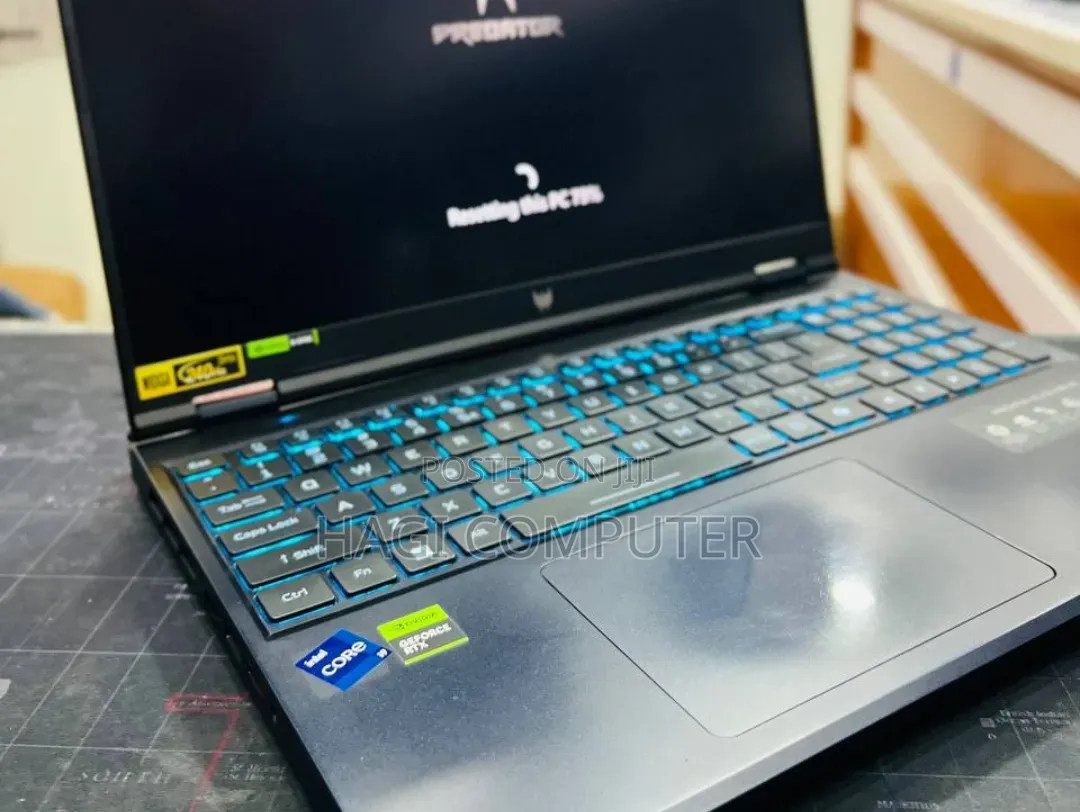 New Laptop Acer Predator Helios Neo 16 16GB Intel Core i9 SSD 1T