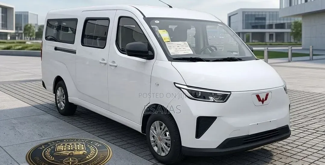 New Wuling EV80 2025 White