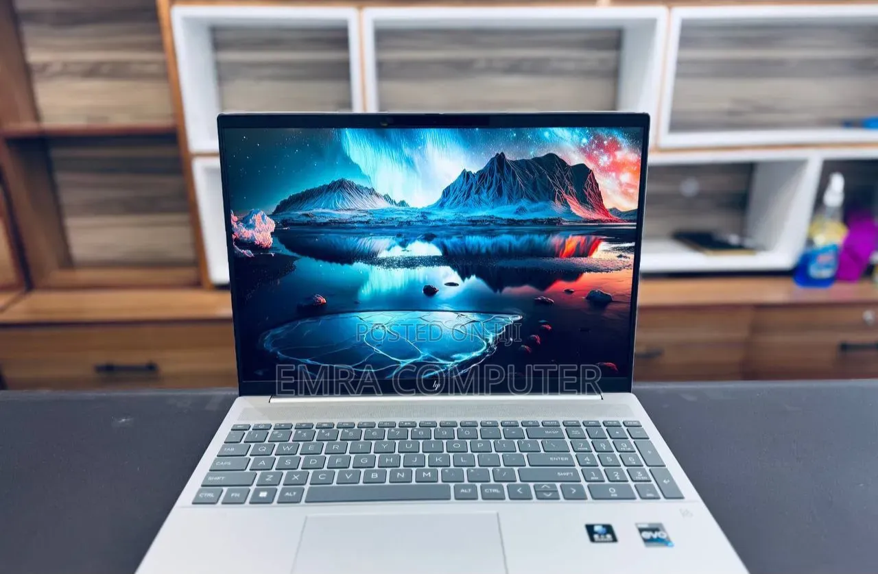 New Laptop HP 16GB Intel Core i7 SSD 1T
