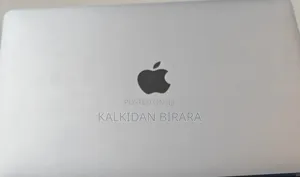 New Laptop Apple MacBook Pro 2022 M2 8GB Apple M2 SSD 256GB