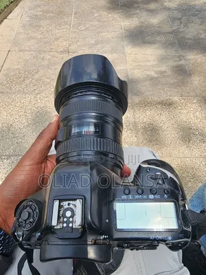 Lens 24-105mm