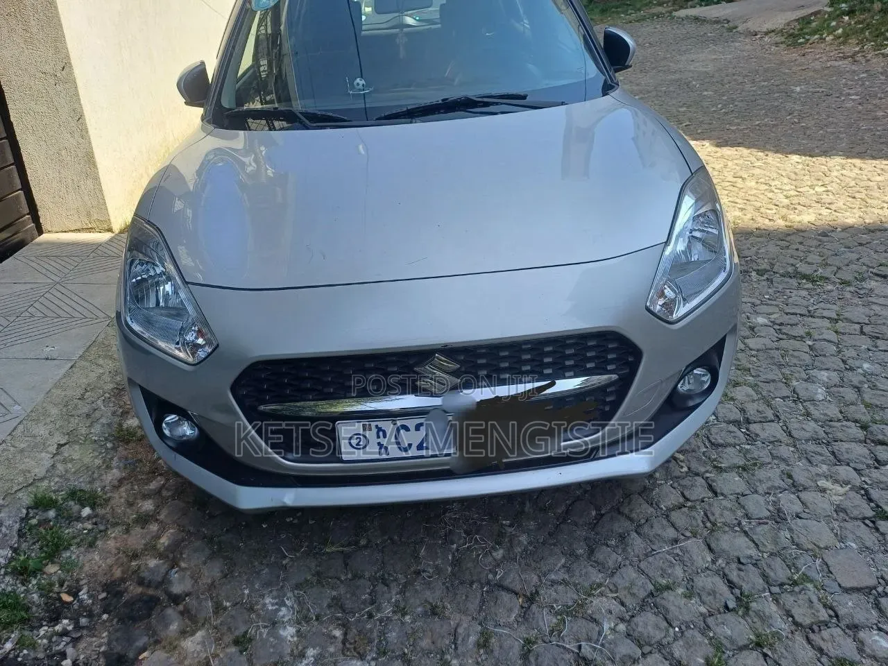 Suzuki Swift 2022 Silver
