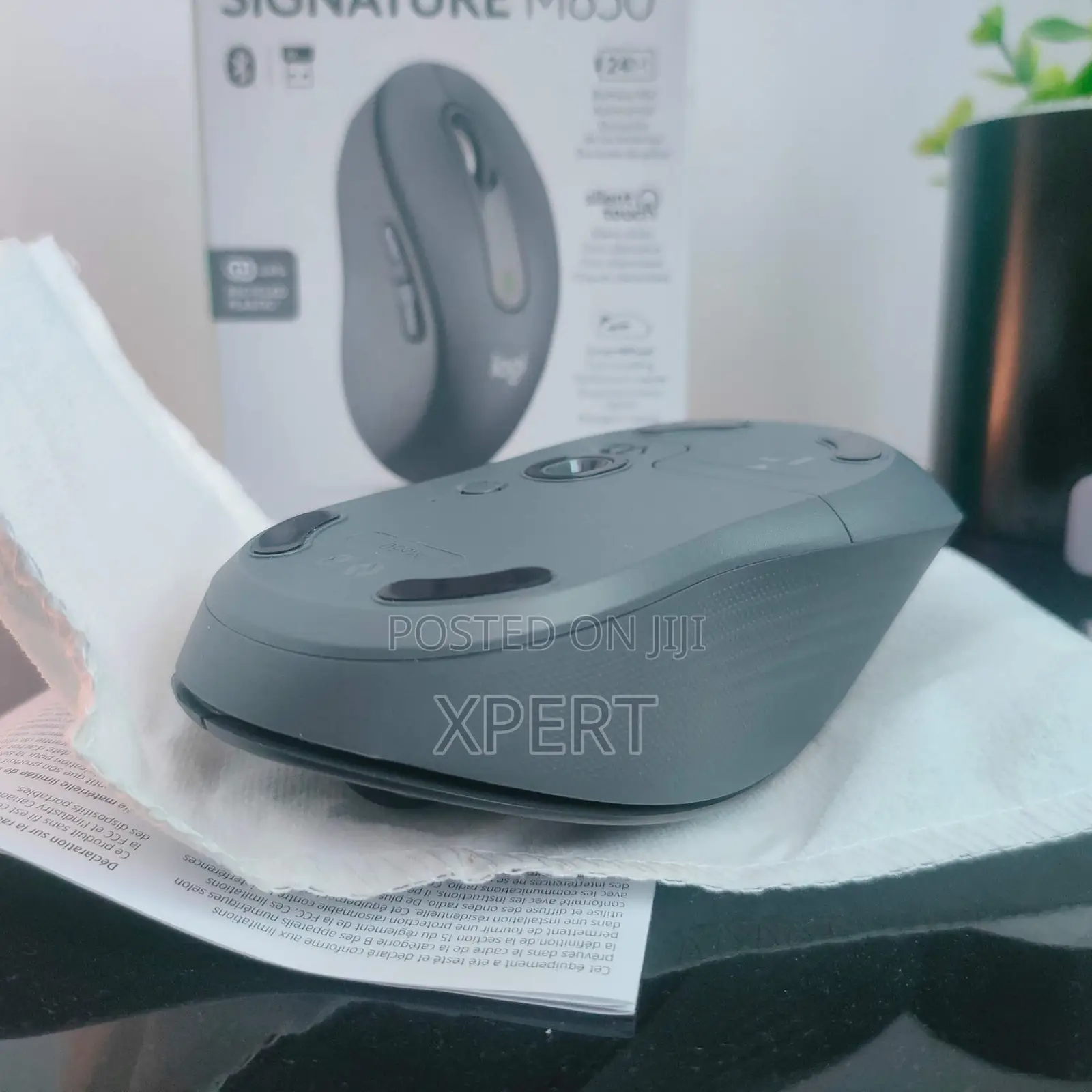 Logitech Signature M650 Wireless Mouse
