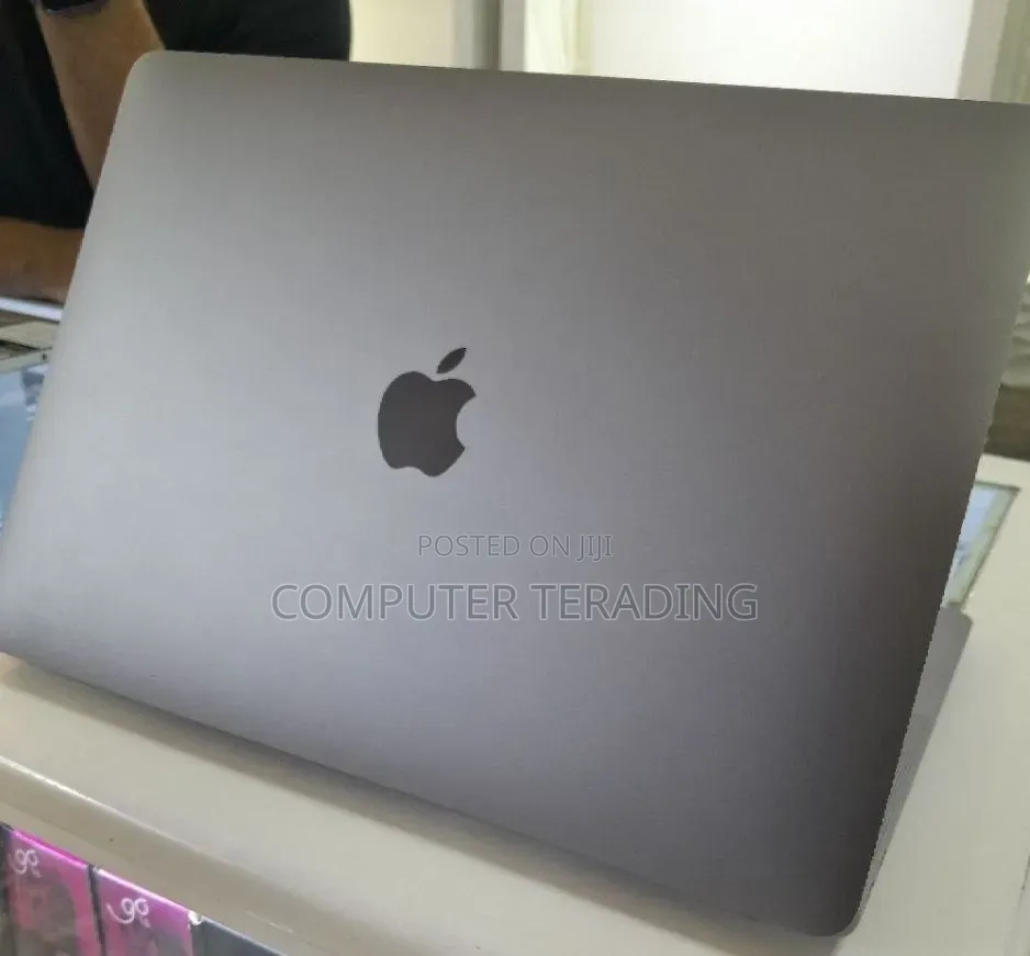 New Laptop Apple MacBook Air 2020 M1 8GB Apple M1 SSD 256GB