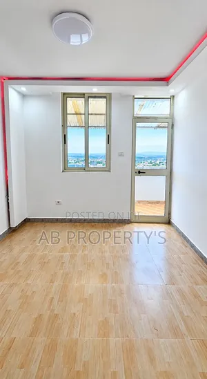2bdrm Duplex in አያት ክብር ደመና, Bole for sale