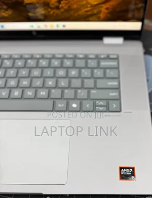 New Laptop HP Envy x360 16GB AMD Ryzen 7 SSD 512GB