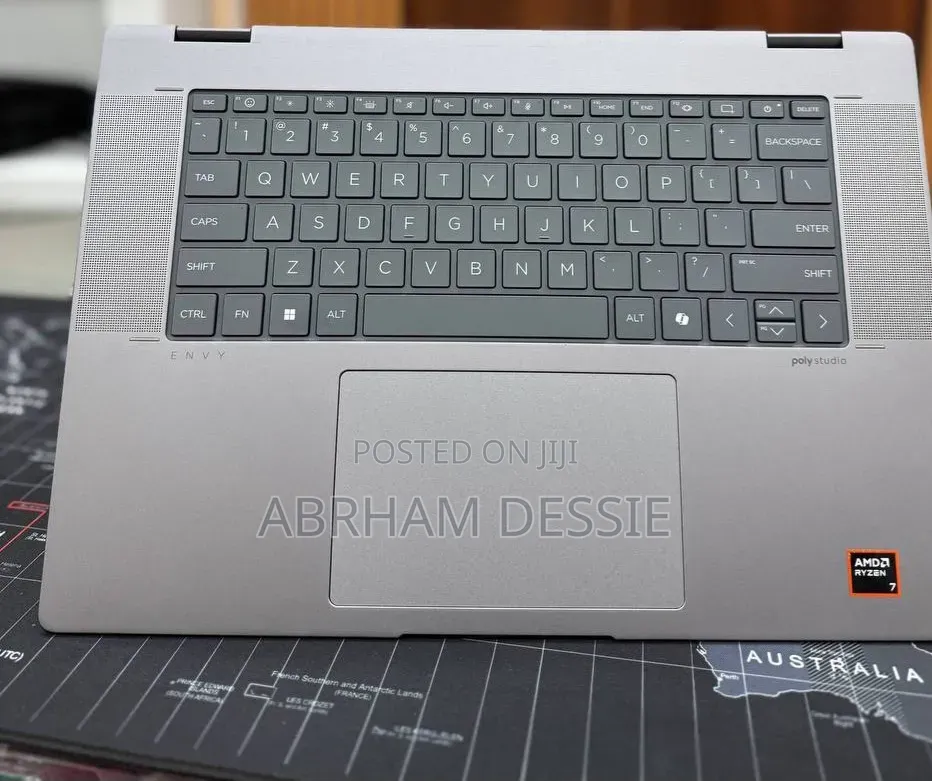 New Laptop HP 16GB AMD Ryzen 7 SSD 512GB