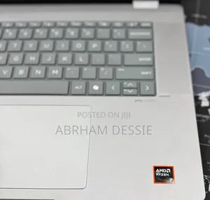 New Laptop HP 16GB AMD Ryzen 7 SSD 512GB