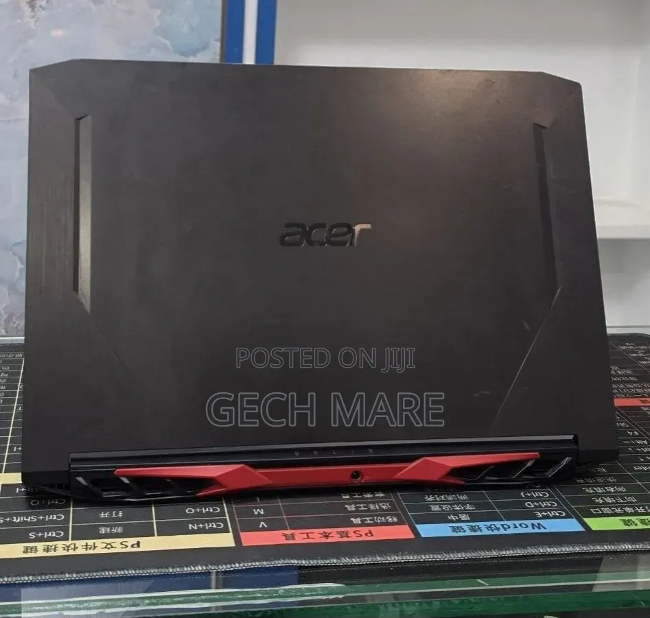 New Laptop Acer Nitro 5 8GB Intel Core i5 SSD 256GB
