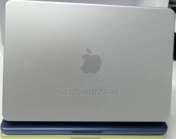 New Laptop Apple MacBook Neo 2026 8GB Intel Core 5 SSD 256GB