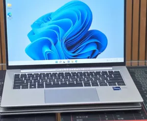 New Laptop HP 16GB Intel Core i7 SSD 512GB