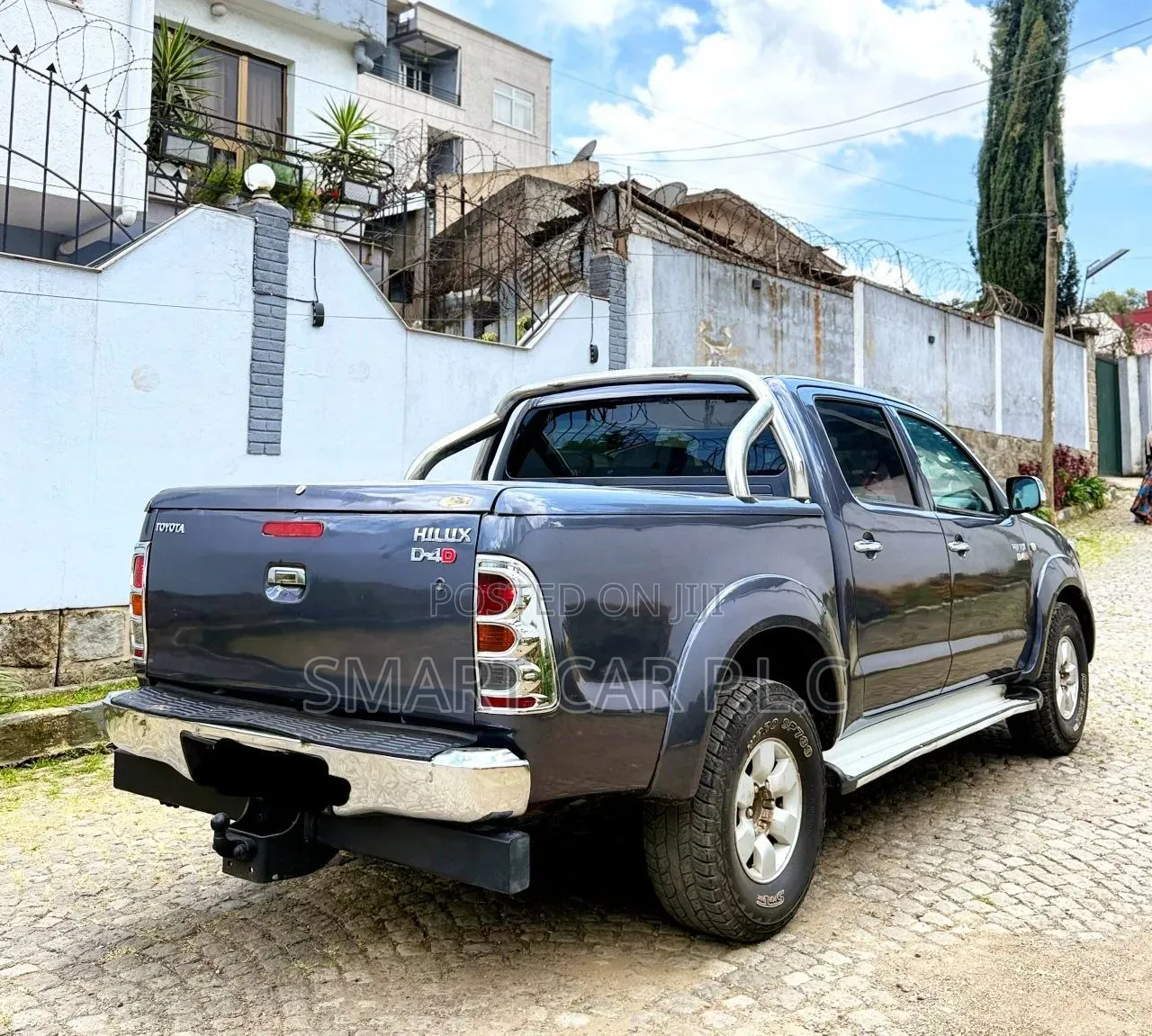 Toyota Hilux 2014 Black