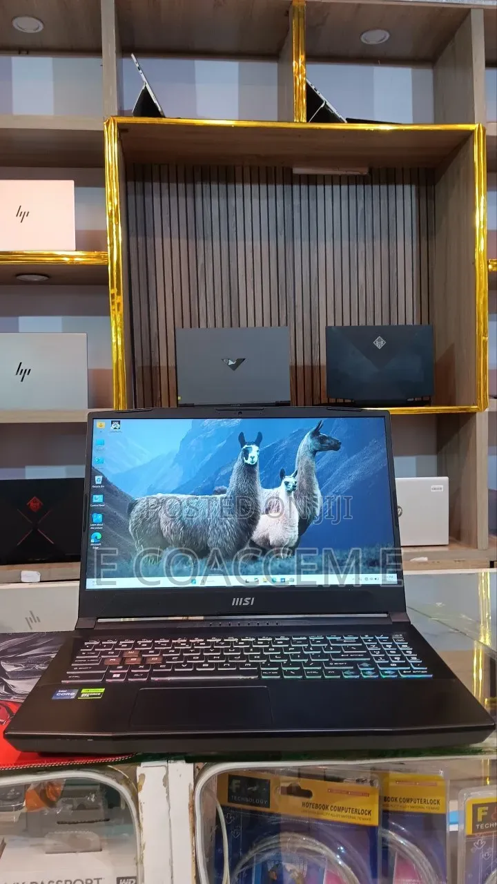 New Laptop MSI CR41-0M 16GB Intel Core i7 SSD 1T