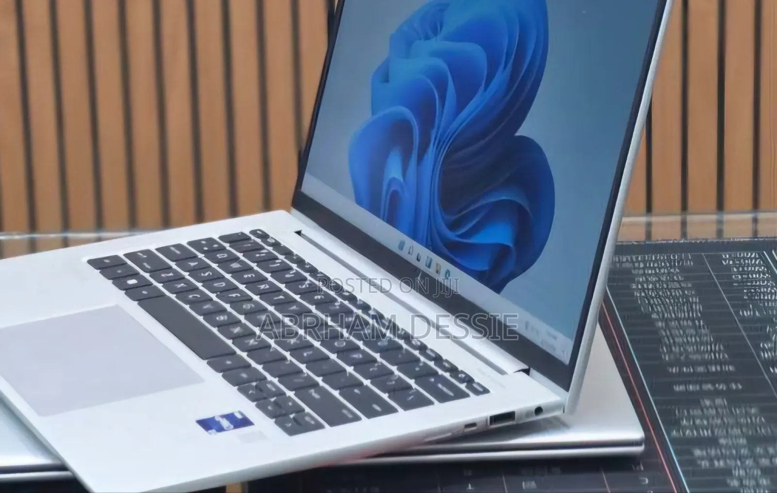 New Laptop HP 16GB Intel Core i7 SSD 512GB