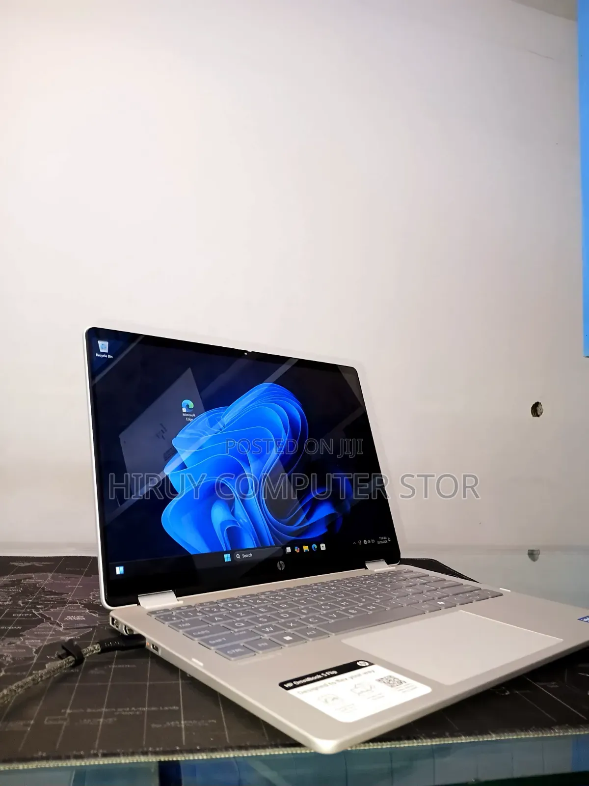 New Laptop HP OmniBook 5 14" 16GB Intel Core 7 SSD 512GB