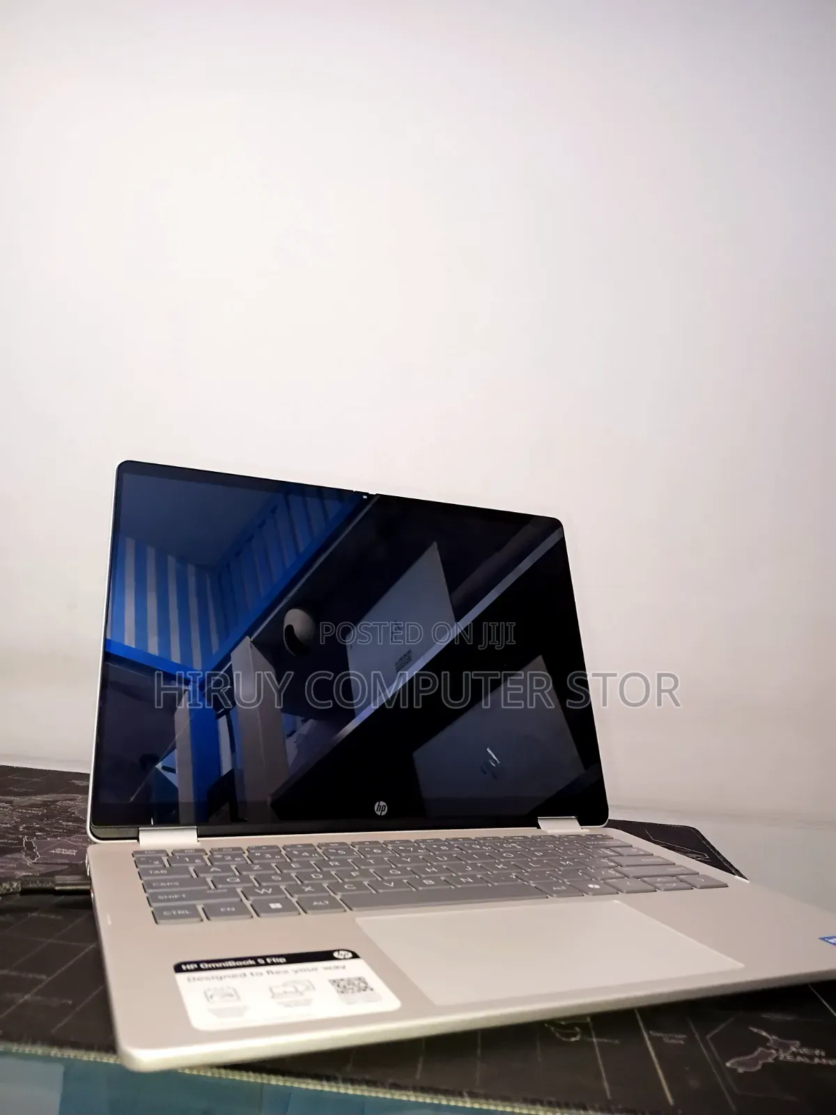 New Laptop HP OmniBook 5 14" 16GB Intel Core 7 SSD 512GB