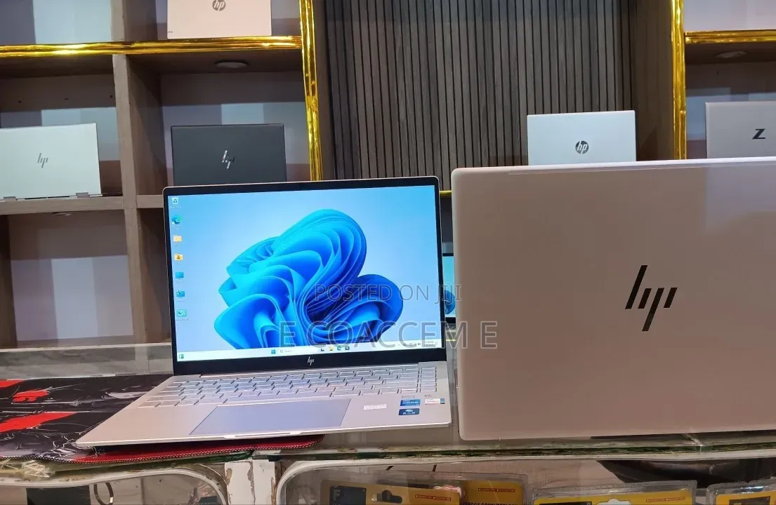 New Laptop HP Pavilion 14 16GB Intel Core i7 SSD 1T