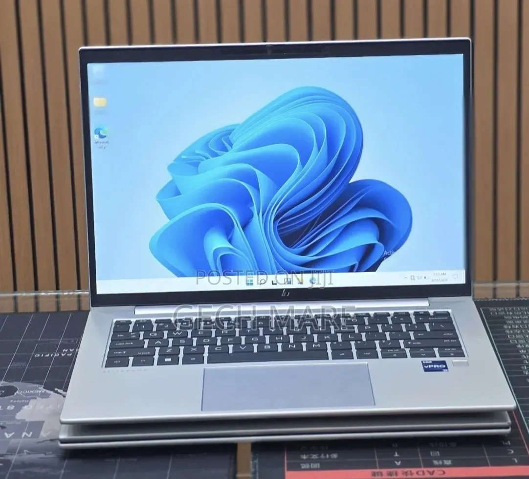 New Laptop HP EliteBook 840 G10 16GB Intel Core i7 SSD 512GB