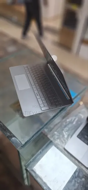 New Laptop HP Stream Notebook 8GB Intel Core i3 SSD 512GB