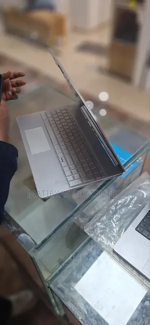 New Laptop HP Stream Notebook 8GB Intel Core i3 SSD 512GB