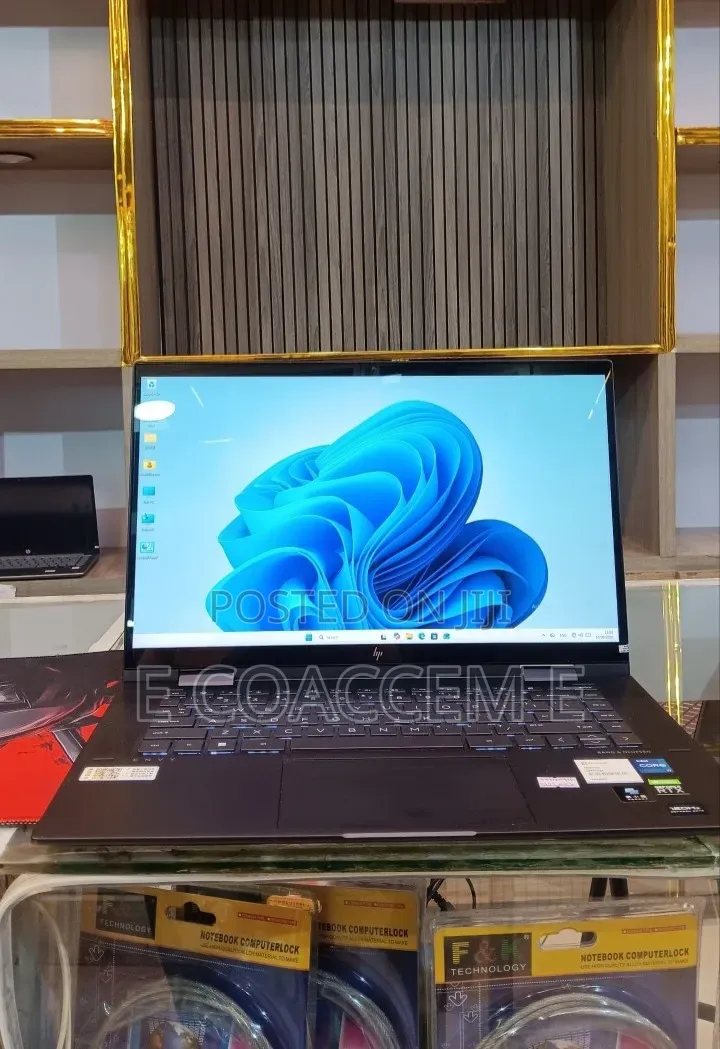 New Laptop HP Envy 15-ep0xxx 16GB Intel Core i7 SSD 512GB