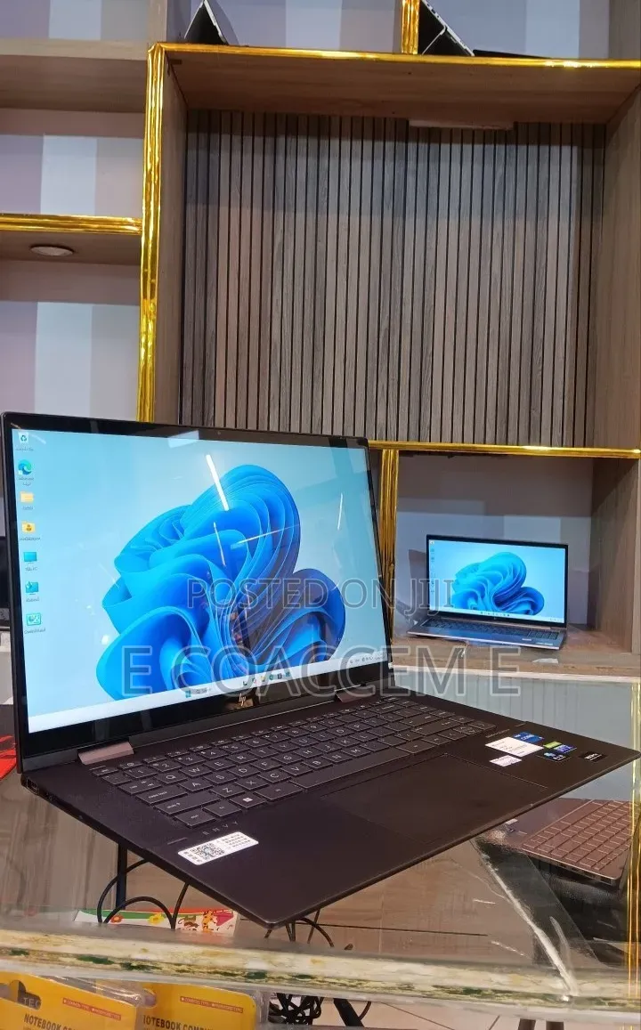 New Laptop HP Envy 15-ep0xxx 16GB Intel Core i7 SSD 512GB