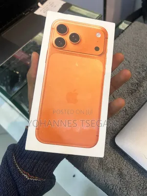 New Apple iPhone 17 Pro Max 256 GB Orange
